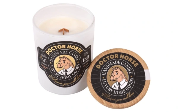 Sójová sviečka „Smells that a fly does not sit down“ 2