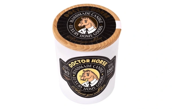 Sójová sviečka „Smells that a fly does not sit down“ 1